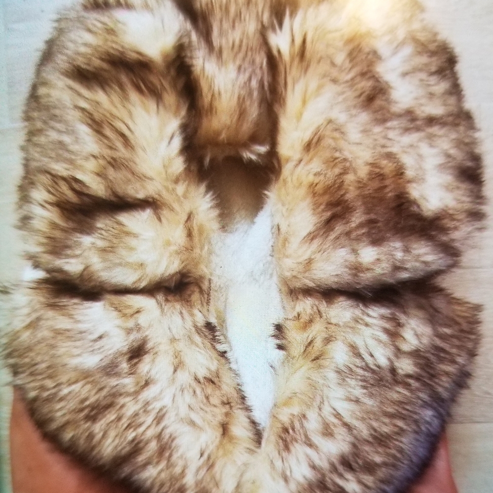 Coat - Picture 6 of 6